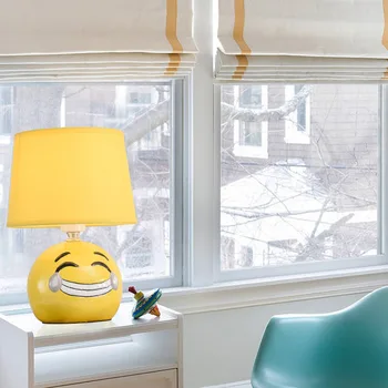 Mājas Mēbeles Gultas Siltu un Romantisku Bērnu Office Apdares Vienkārši Keramikas LED Galda Lampa