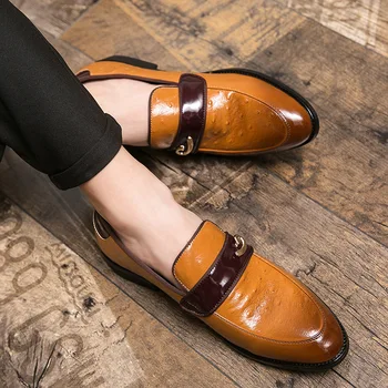 Jauno modes mokasīni vīriešu formālu kurpes Britu mazās ādas kurpes pārsegs kājām vīriešu norādīja ikdienas ādas